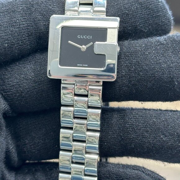 VINTAGE GUCCI 3600 L G Face Ladies Watch in 995Stainless Steel - Picture 4 of 9